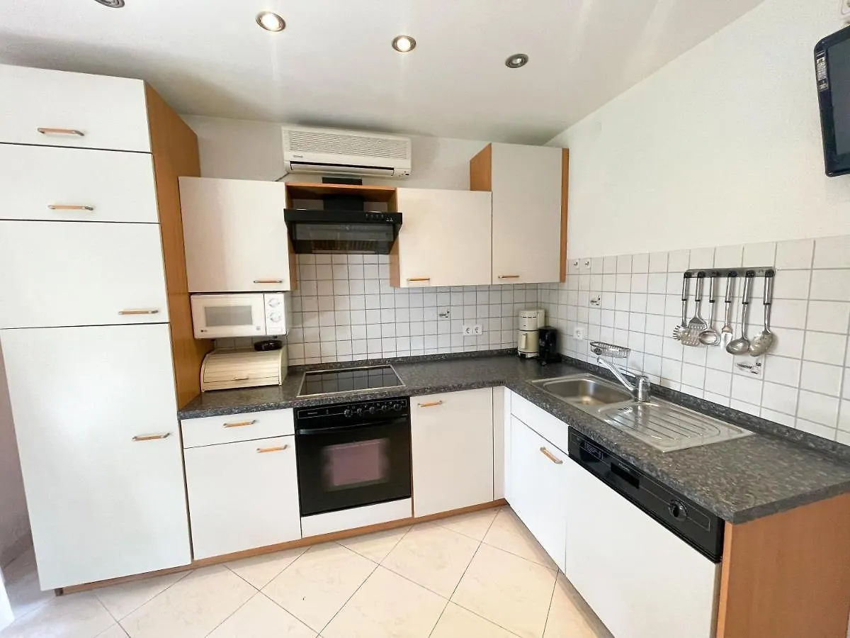 Apartment Apartmani Toni Dramalj Croatia
