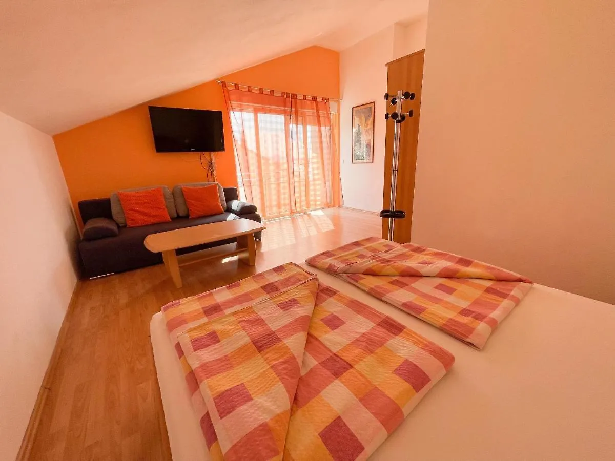 Apartment Apartmani Toni Dramalj